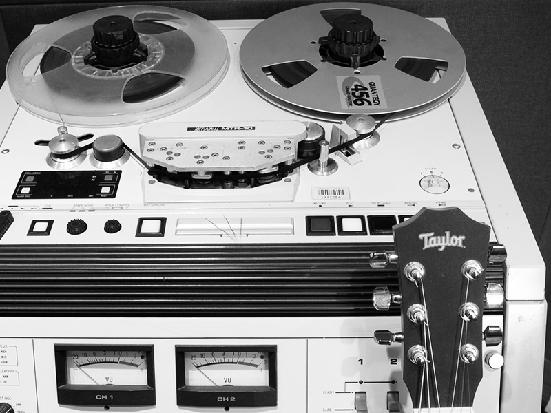 Tape machine