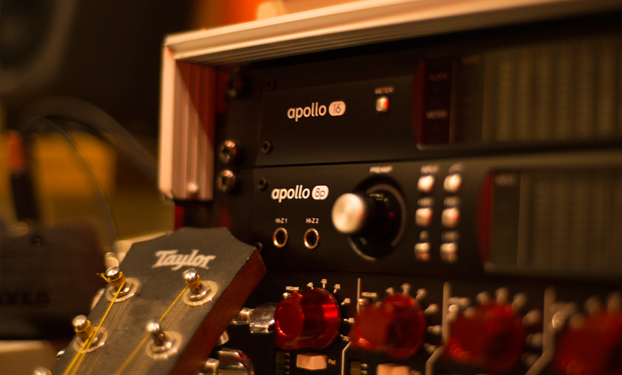 universal audio apollo