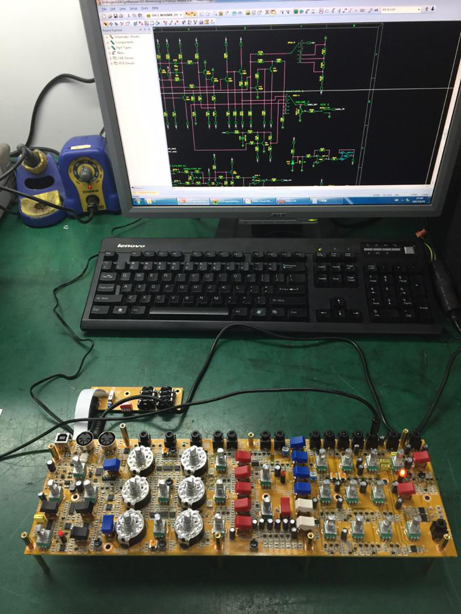 minimoog clone