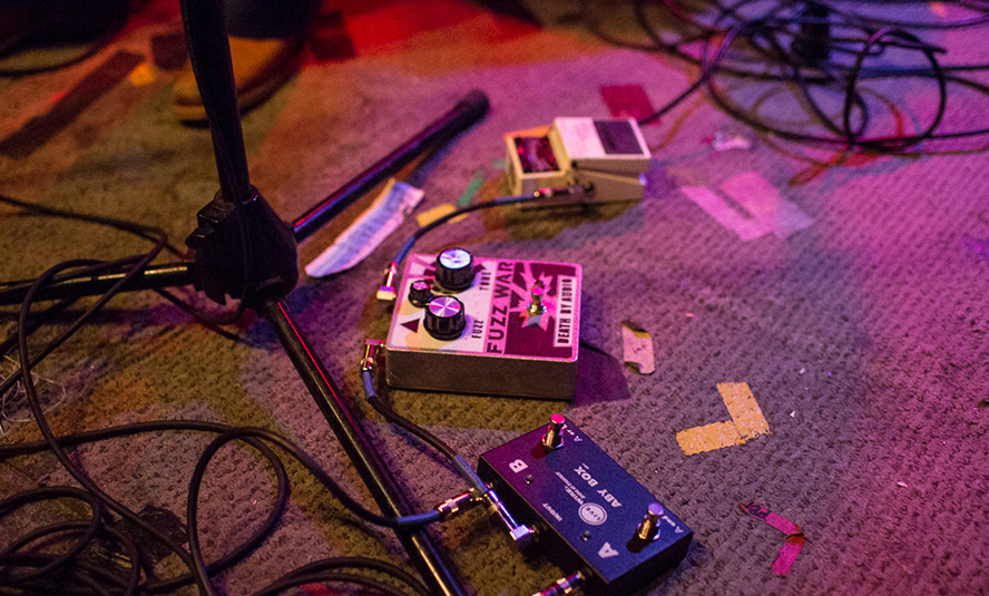 Death By Audio FUZZ WAR