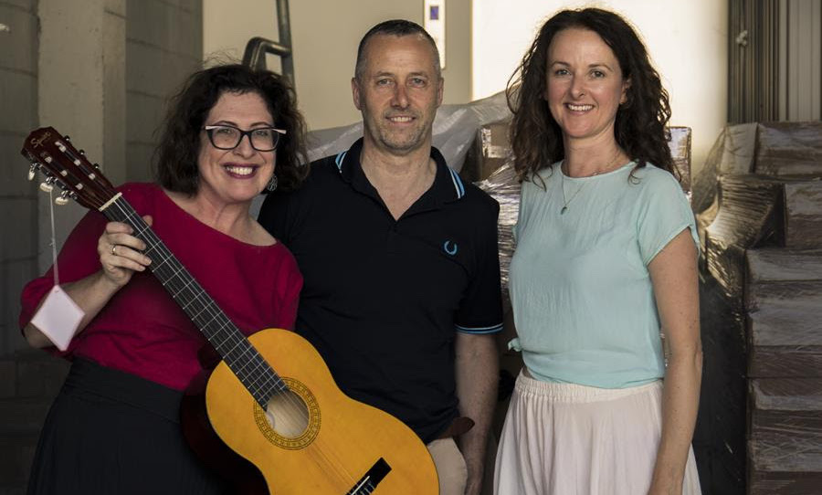 fender don't stop the music